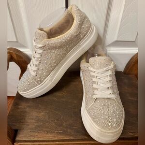 Betsey Johnson
Sidny Rhinestone Sneakers